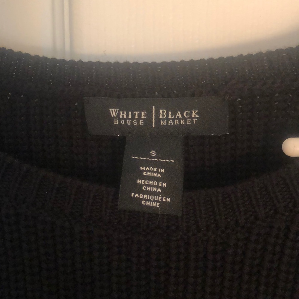 White House Black Market crop sweater sz s - Picture 2 of 5